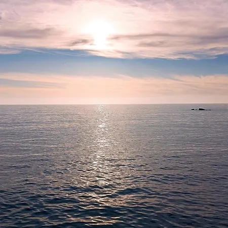 فيلة Fethye Oeluedeniz Aykurt Karapinar (Aegean)
